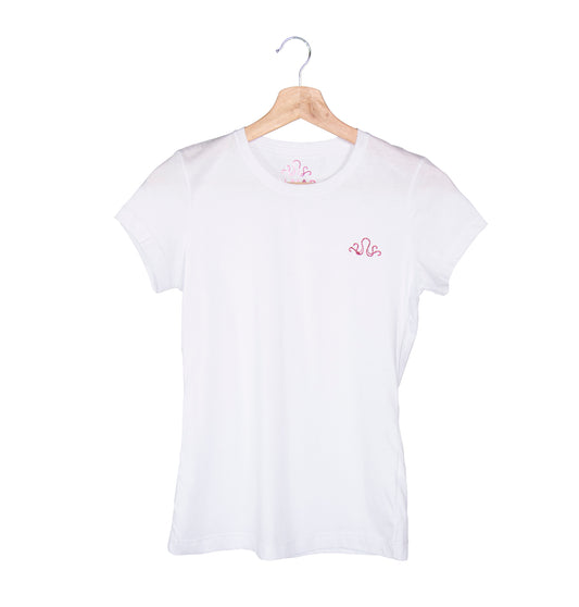 Camiseta Mujer Blanca con logo Fucsia By ALMAR Beachwear