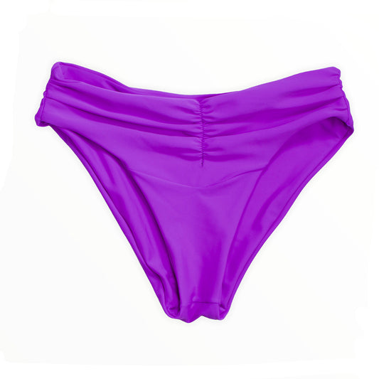 Tanga de bikini drapeado color morado