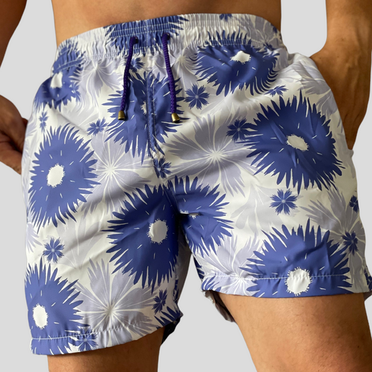 Pantaloneta de baño con diseño flores lila